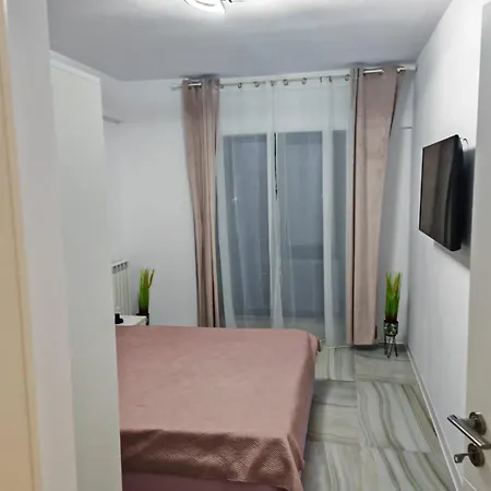White Apartman *